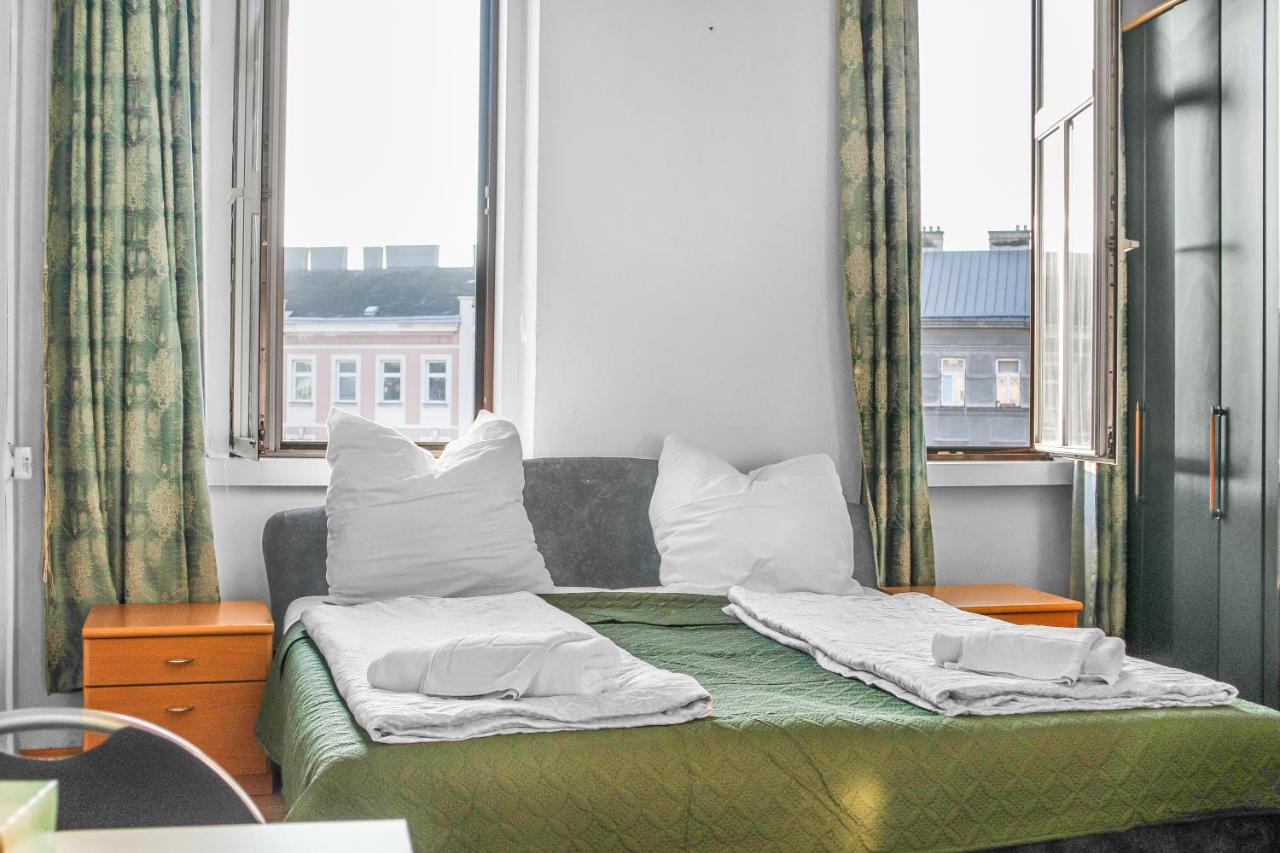 Joyful 2Br Shared Apt Near Millenium Tower & Danube River فيينا المظهر الخارجي الصورة